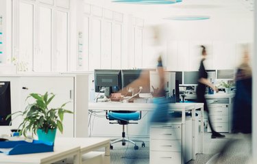 The complexity of the information with which workers will be confronted in the future continues to increase.